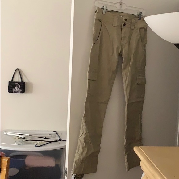 🌹🛍Kenar khaki capri pants🌹💜 - Picture 3 of 8